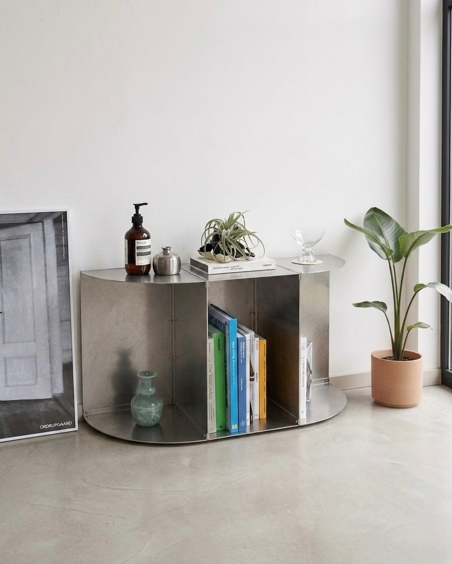 Arc Shelf
